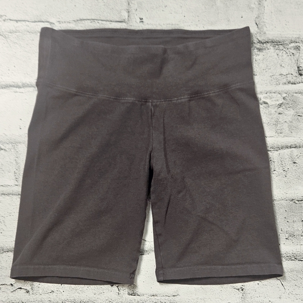 TNA Aritzia Turner Taupe Mid Rise Cotton Bike Shorts 7” XS